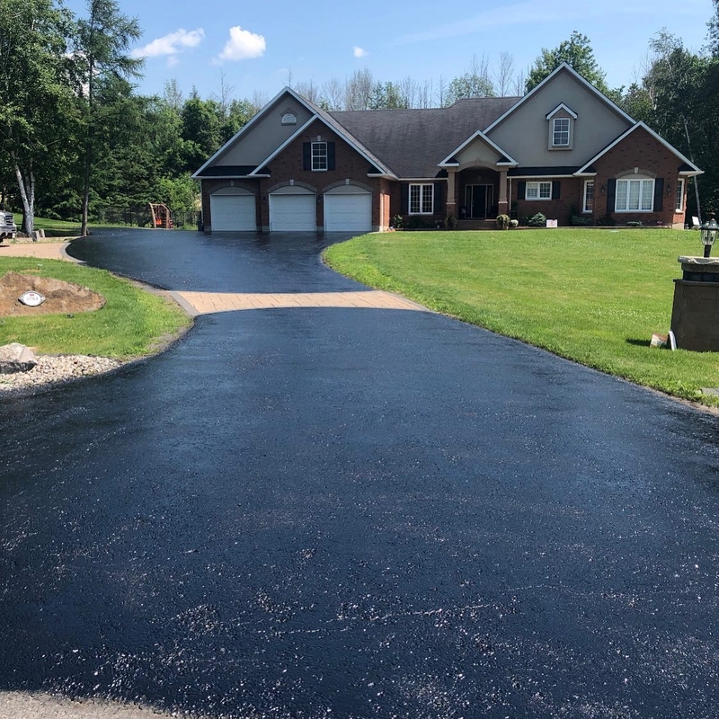 64998681_577659415971319_4143427775124226200_n