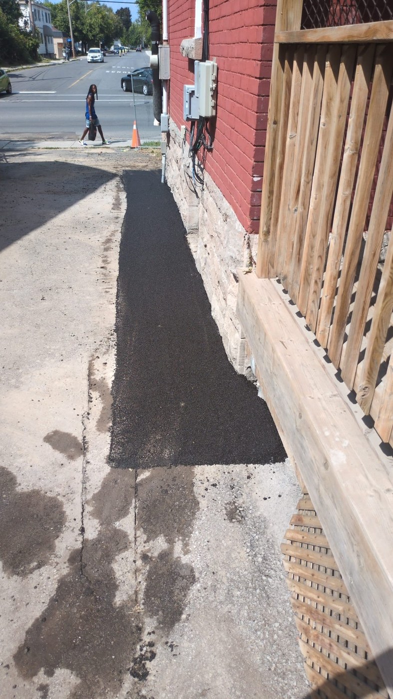 ec81f4ab-f383-42e9-8de9-fb0b48408336